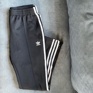 Adidas joggers